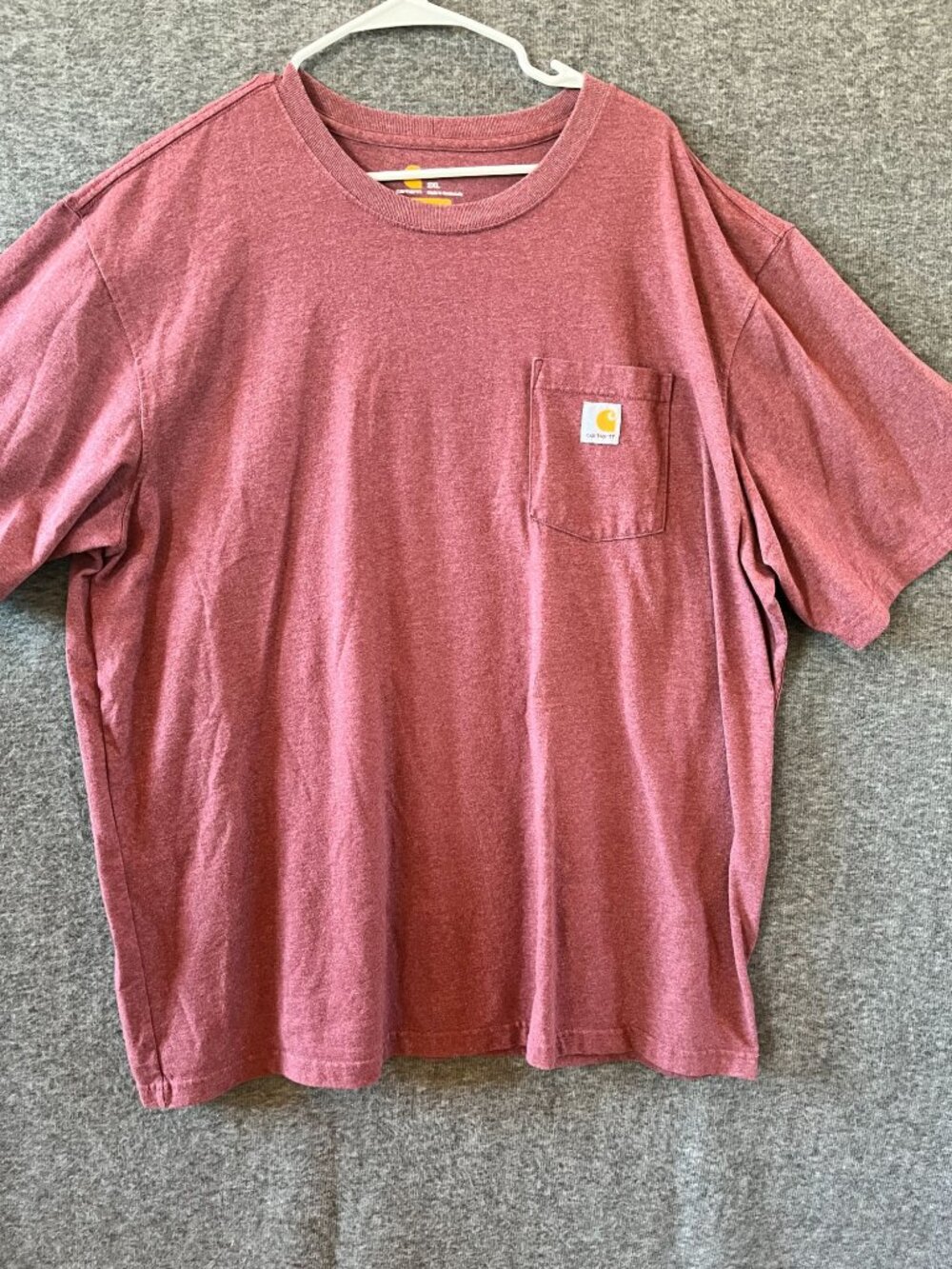 Carhartt 2XL original fit short sleeve tshirt soft maroon front pocket